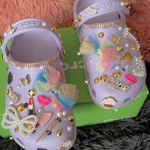 custom made crocs